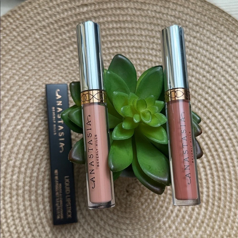 Anastasia Beverly Hills pay one